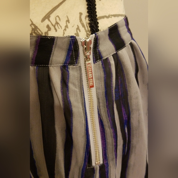 Purple/lavender striped skirt by Richard Chai for Target - Picture 6 of 8